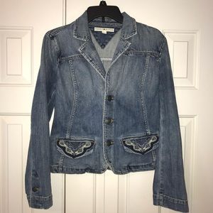 EUC Vintage Tommy Hilfiger Jean Jacket Size M.